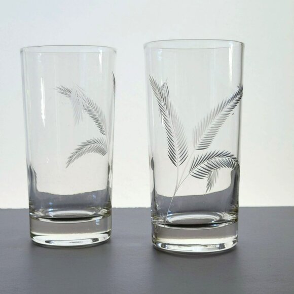 Vintage Etched Wheat Tumbler Glasses Set of 2, Mid Century Modern Glassware - Picture 2 of 10